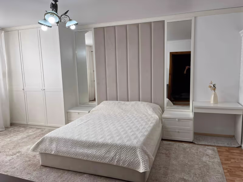 Dormitor MDF vopsit, Opaci .