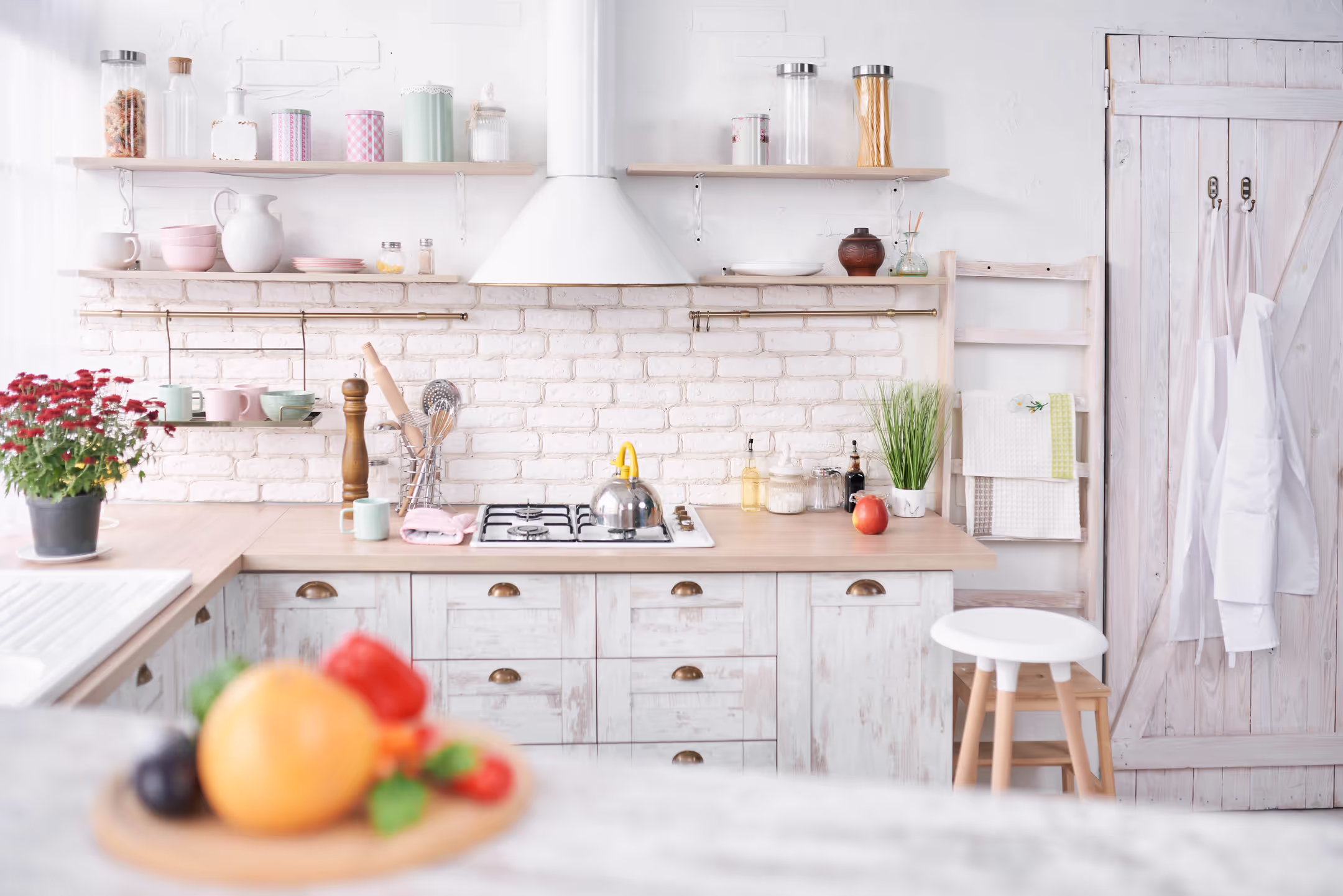 Mocano Mobilă - Comercial Furniture